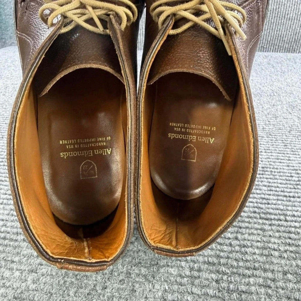 Allen Edmonds Gobi Chukka Boots Mens 11 B Brown Grain Leather Dainite Sole 1514